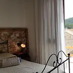 Отель Gragonti